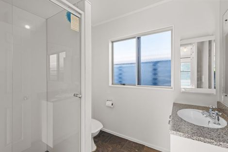 Photo of property in 10 Cedar Drive, Paraparaumu Beach, Paraparaumu, 5032