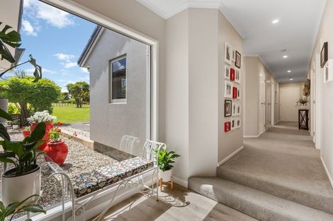 Photo of property in 139 Richmond Road, Brixton, New Plymouth, 4373