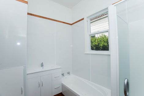 Photo of property in 100 Ormond Road, Whataupoko, Gisborne, 4010