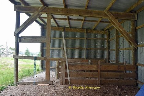 Photo of property in 69 Matakohe Wharf Road, Matakohe, 0593