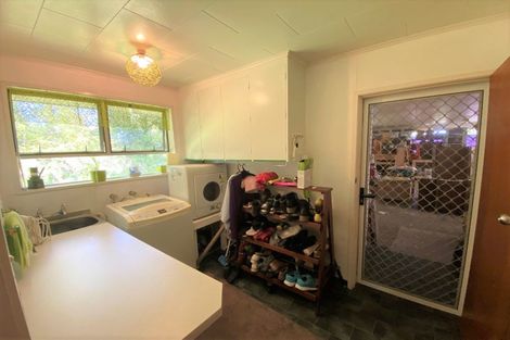 Photo of property in 275 High Street, Eltham, 4322