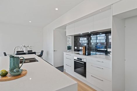 Photo of property in 4 Barnfields Close, Halswell, Christchurch, 8025