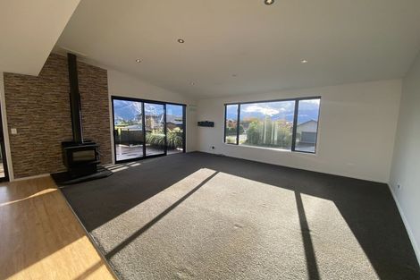 Photo of property in 12 Farrant Drive, Wanaka, 9305