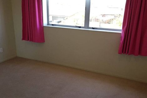 Photo of property in 3/1 Gracechurch Drive, Flat Bush, Auckland, 2016