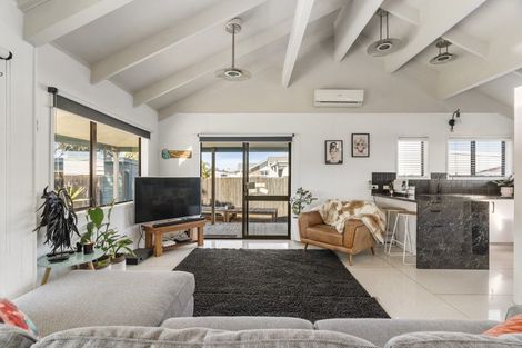 Photo of property in 213a Chartwell Avenue, Whangamata, 3620