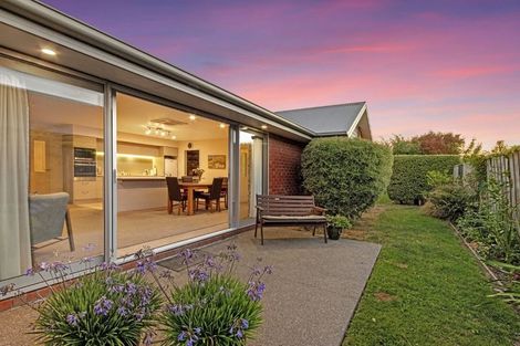 Photo of property in 17 Parklea Avenue, Halswell, Christchurch, 8025
