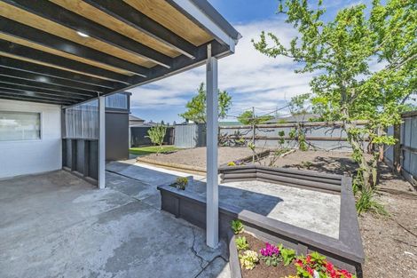 Photo of property in 15 Geddis Street, Rangiora, 7400