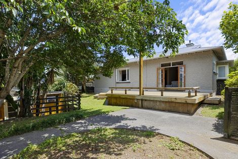 Photo of property in 265 Coronation Avenue, Welbourn, New Plymouth, 4310