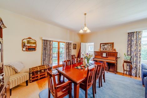 Photo of property in 683 Atua Road, Elsthorpe, Havelock North, 4295