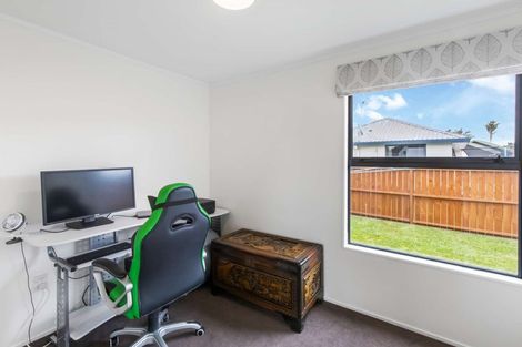 Photo of property in 5 Myrlene Place, Nawton, Hamilton, 3200