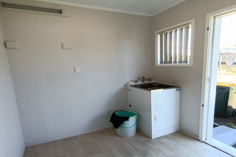 Photo of property in 1 Trounson Avenue, Clendon Park, Auckland, 2103