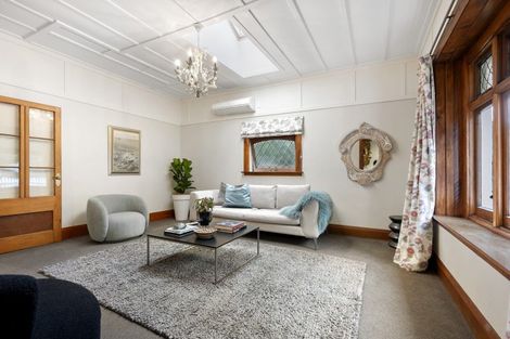 Photo of property in 22 Matipo Street, Eastbourne, Lower Hutt, 5013