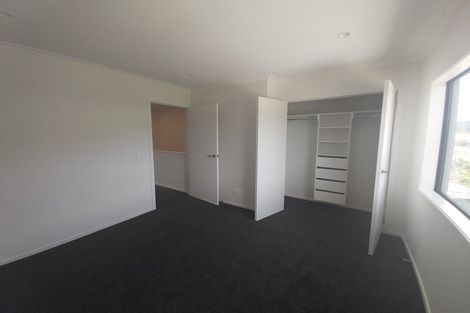 Photo of property in 8 Kauamo Close, Waiwhetu, Lower Hutt, 5010