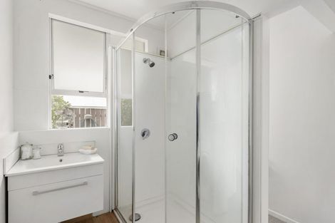 Photo of property in 4/72 Freyberg Street, Lyall Bay, Wellington, 6022