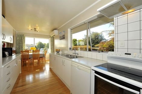 Photo of property in 15 Bidwell Place, Hillmorton, Christchurch, 8025