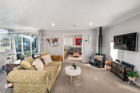 Photo of property in 73 Murray Ward Drive, Te Kauwhata, 3710