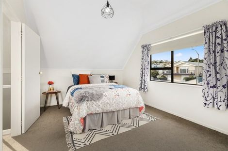 Photo of property in Main Road, Titahi Bay, Porirua, 5022