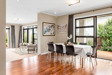 Photo of property in 16 Sheriff Place, Riverlea, Hamilton, 3216