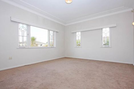 Photo of property in 26 Omagh Avenue, Papatoetoe, Auckland, 2025