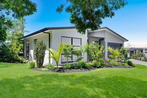 Photo of property in 17 Fordyce Avenue, Sunnyhills, Auckland, 2010