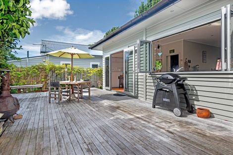 Photo of property in 71 Stout Street, Whataupoko, Gisborne, 4010