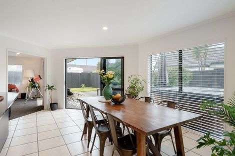 Photo of property in 34 Aranui Drive, Papamoa Beach, Papamoa, 3118