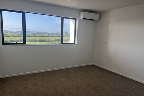 Photo of property in 9 Mataitai Road, Hobsonville, Auckland, 0618