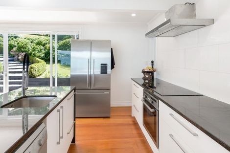 Photo of property in 27 Wellington Street, Russell, 0202