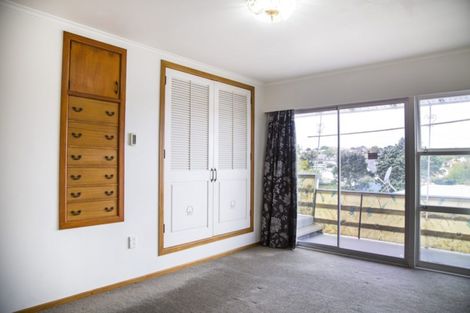 Photo of property in 5 Tiber Road, Forrest Hill, Auckland, 0620