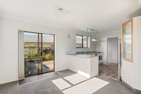 Photo of property in 26 Dillon Drive, Bell Block, New Plymouth, 4312