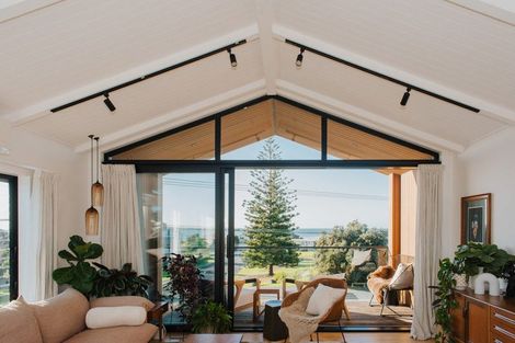 Photo of property in 1/15 Edinburgh Street, Waihi Beach, 3611