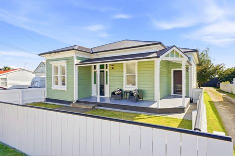 Photo of property in 76 Bell Street, Whanganui, 4500