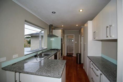 Photo of property in 37 Mountbatten Avenue, Hillcrest, Auckland, 0627