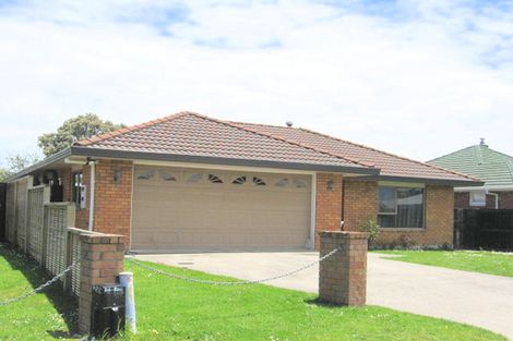 Photo of property in 25b Edinburgh Avenue, Rosehill, Papakura, 2113