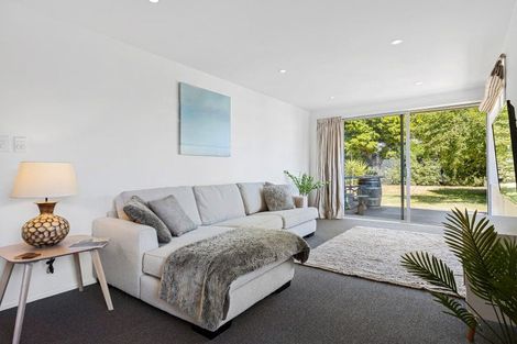 Photo of property in 209 Queenspark Drive, Parklands, Christchurch, 8083