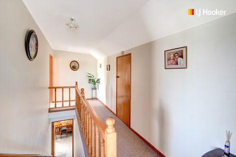 Photo of property in 28 Elwyn Crescent, Green Island, Dunedin, 9018