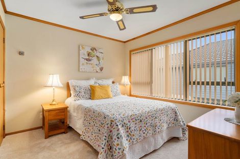 Photo of property in 19 Bayside Drive, Browns Bay, Auckland, 0630