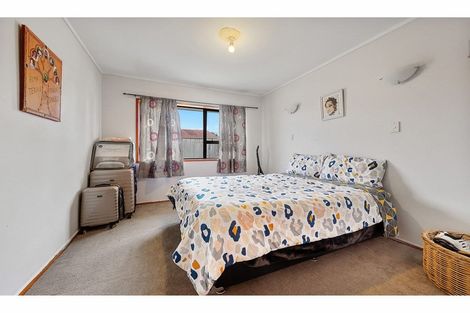 Photo of property in 1/15 Berwyn Avenue, Takanini, 2112