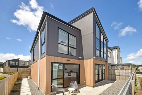 Photo of property in 120 Waekahu Road, Westgate, Auckland, 0814