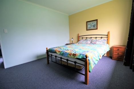 Photo of property in 51 Marlin Place, Whiritoa, Whangamata, 3691