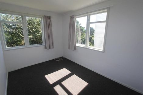 Photo of property in 46 Hereford Street, Cannons Creek, Porirua, 5024