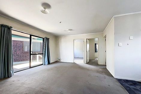 Photo of property in 21 Jandell Crescent, Bucklands Beach, Auckland, 2014