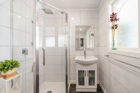 Photo of property in 37 Walters Street, Avalon, Lower Hutt, 5011