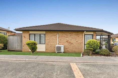 Photo of property in 25/197 Royal Road, Massey, Auckland, 0614