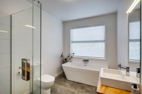 Photo of property in 90 Mchardy Street, Havelock North, 4130