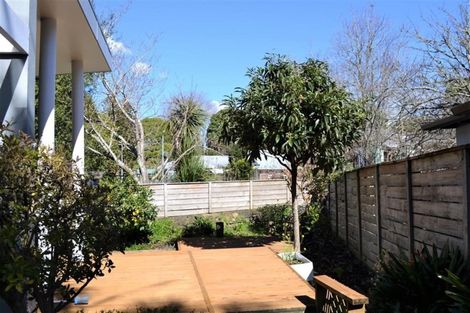 Photo of property in 9b Woodhall Road, Epsom, Auckland, 1023