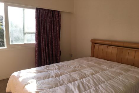 Photo of property in 1/369 East Coast Road, Mairangi Bay, Auckland, 0630