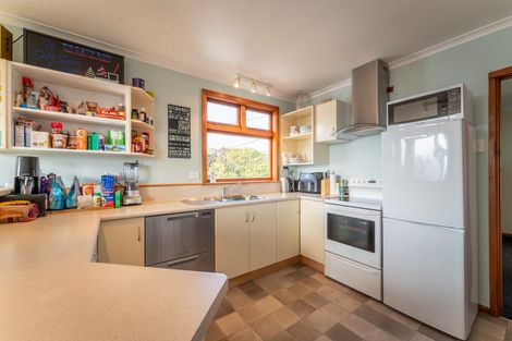 Photo of property in 7 Selwyn Street, South Hill, Oamaru, 9400