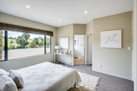 Photo of property in 125 Tironui Drive, Taradale, Napier, 4112