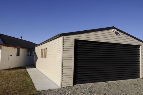 Photo of property in 70 Gordon Street, Kurow, 9435